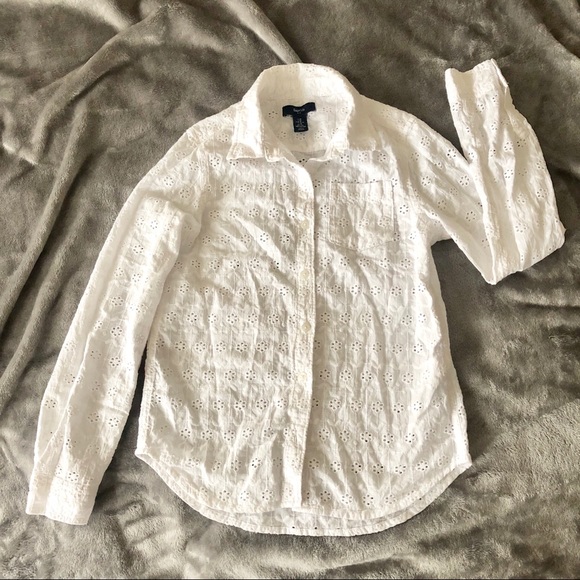 GAP Other - Gap Girl’s Floral White Shirt!